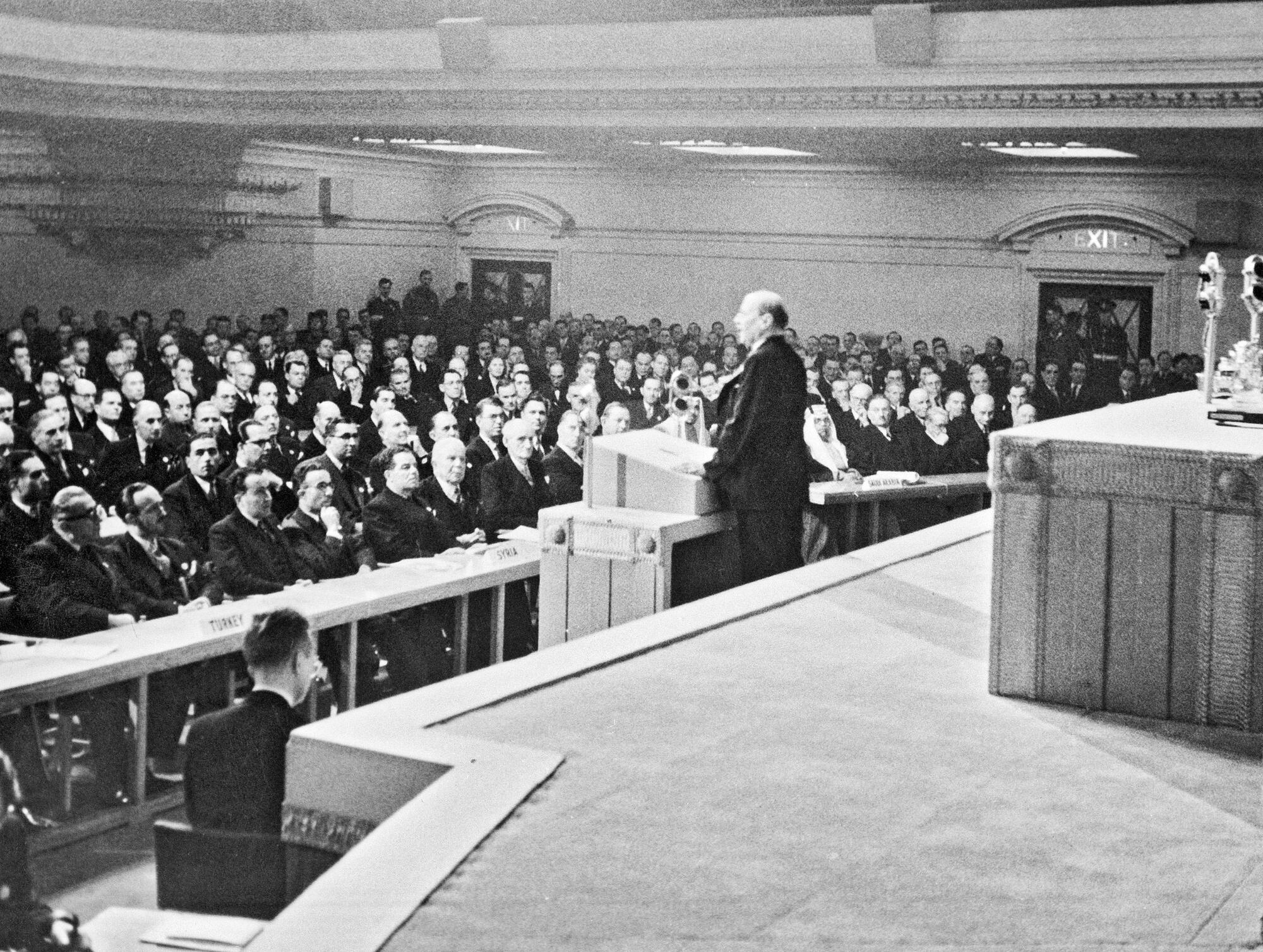 The first session of the United Nations General Assembly opened on 10 January 1946 at Central Hall in London, United Kingdom.
Clement Attlee, Prime Minister of the United Kingdom, addressing the General Assembly.
